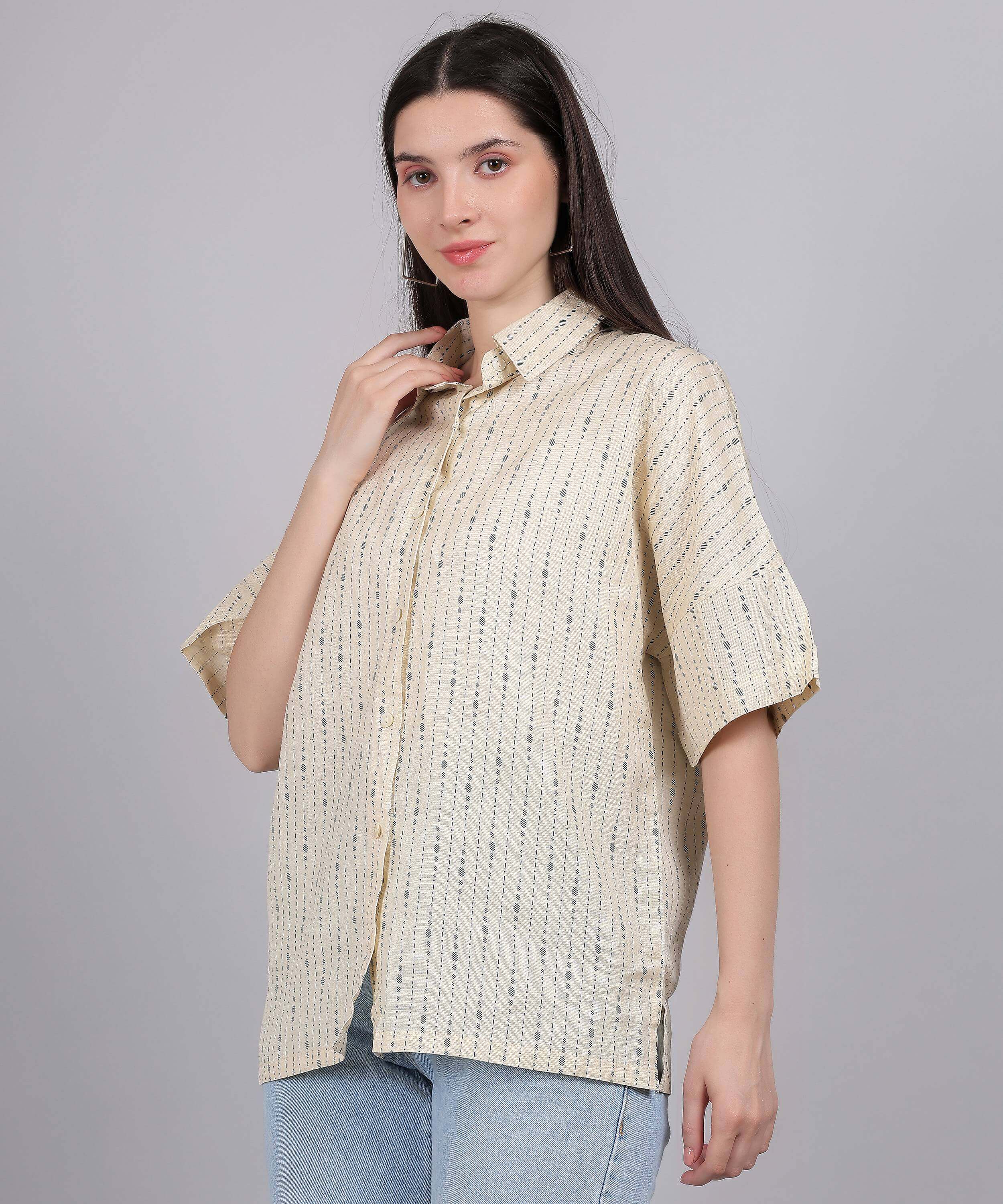 BEIGE TOP